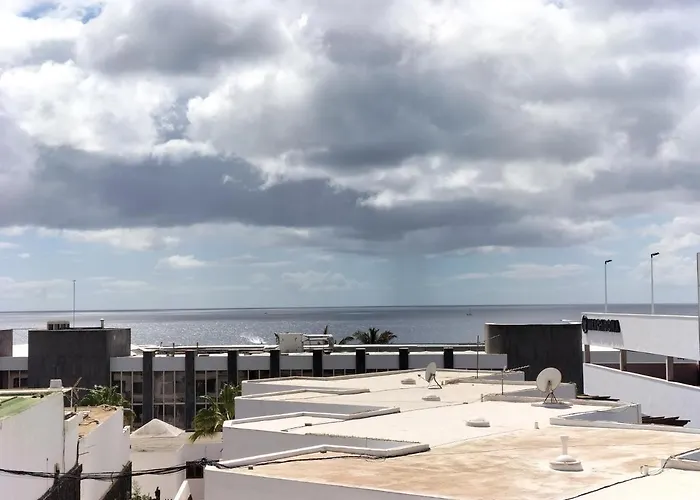 2 Cerca De La Playa En