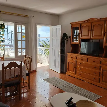 2 Cerca De La Playa En Appartement